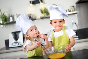 Top 5 ways hospitality uniforms benefit young chefs cooking kids clothing